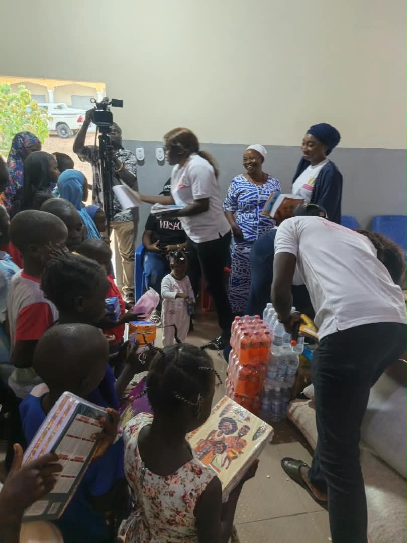 Don pour la rentrée scolaire à l'orphelinat Monseigneur Jean-Claude Bouchard - Photo 7