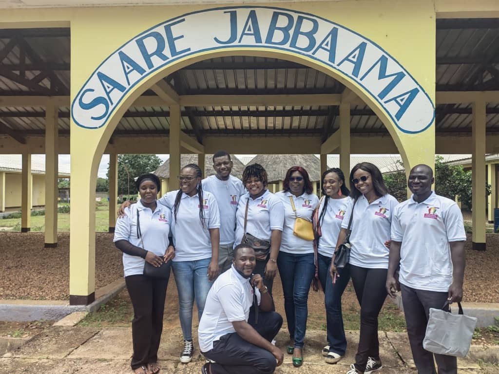 Don à l'orphelinat de SAARE JABBAAMA - Photo 2